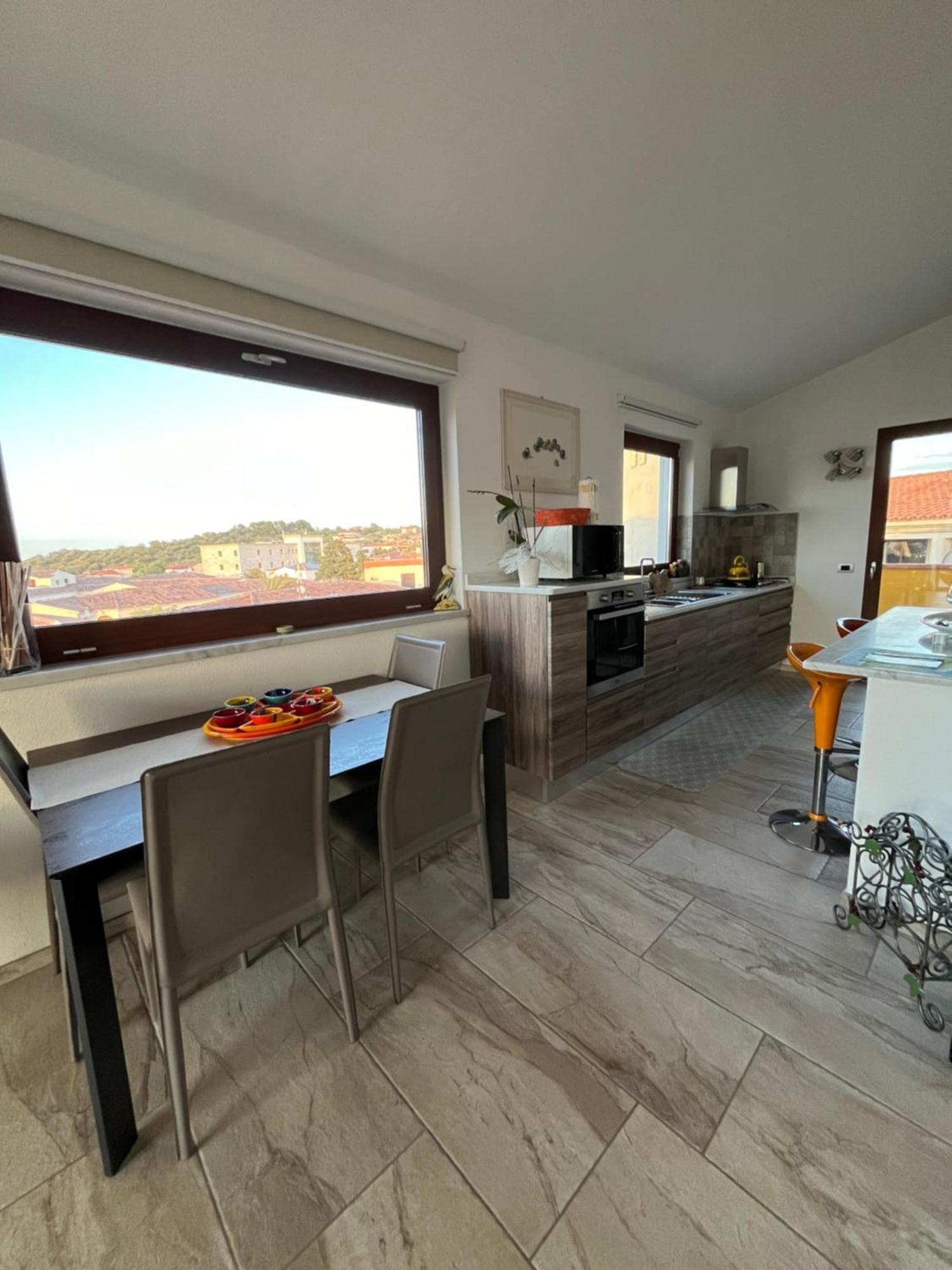 B&B Florian San Teodoro  Dış mekan fotoğraf