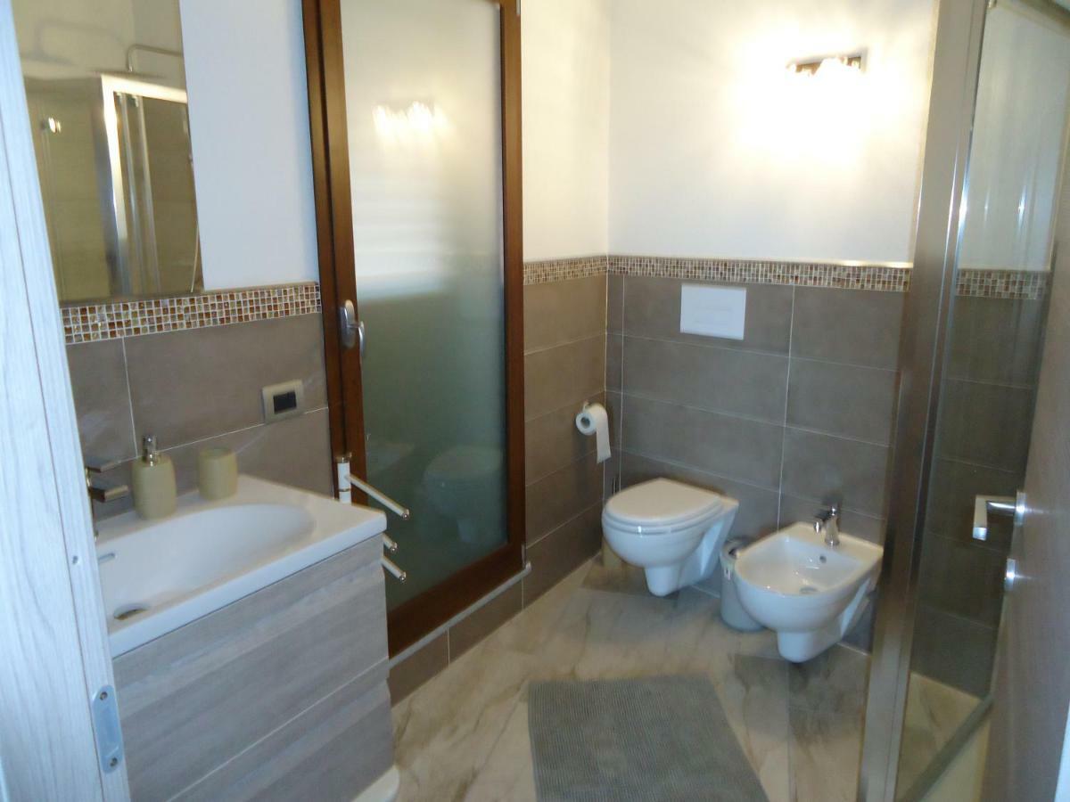 B&B Florian San Teodoro  Dış mekan fotoğraf