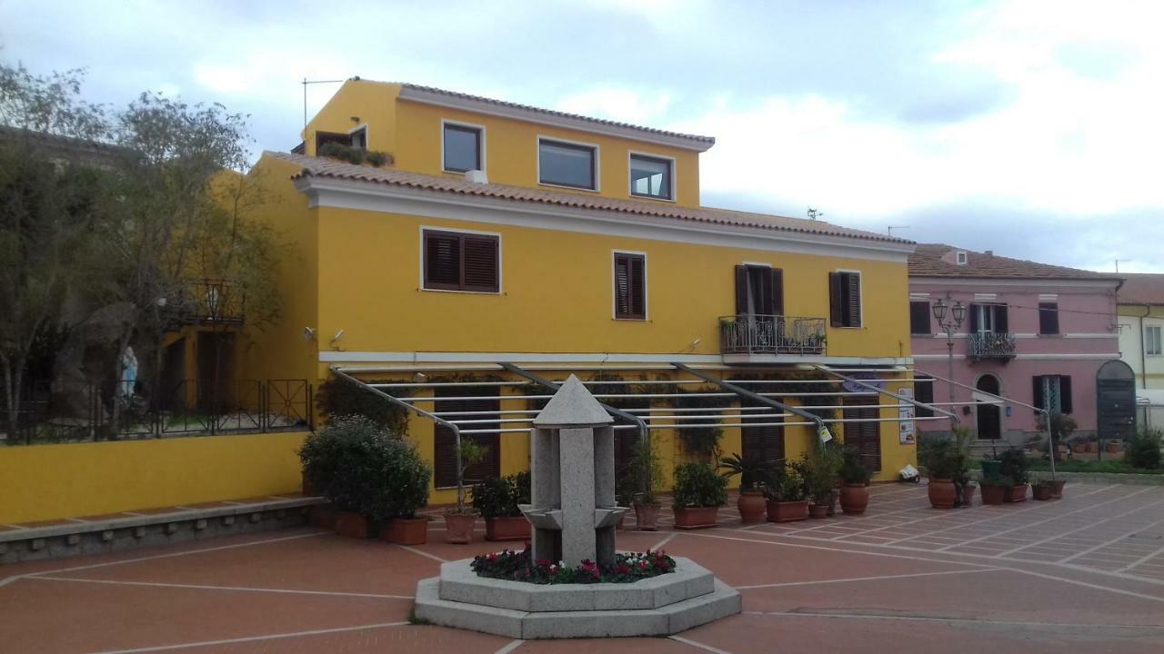 B&B Florian San Teodoro  Dış mekan fotoğraf